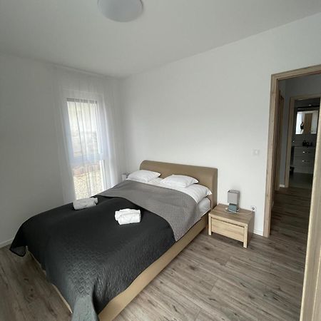 Paskom Apartmanhaz Nyergesujfalu Екстер'єр фото