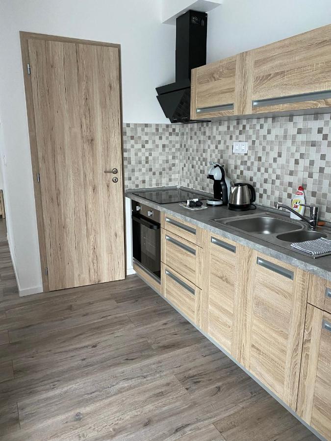 Paskom Apartmanhaz Nyergesujfalu Екстер'єр фото
