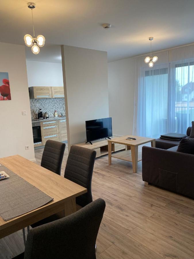 Paskom Apartmanhaz Nyergesujfalu Екстер'єр фото
