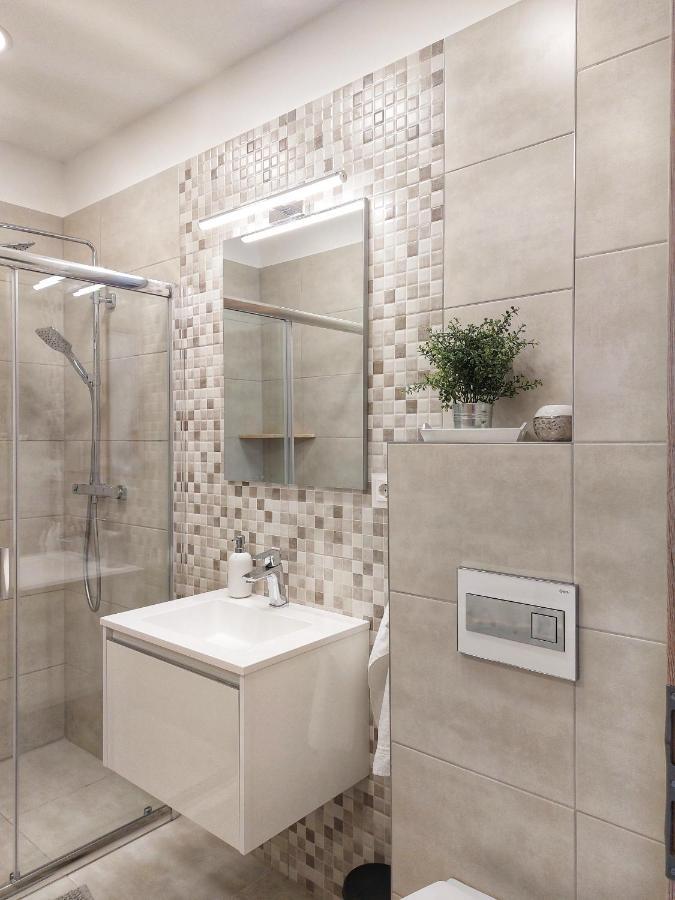 Paskom Apartmanhaz Nyergesujfalu Екстер'єр фото